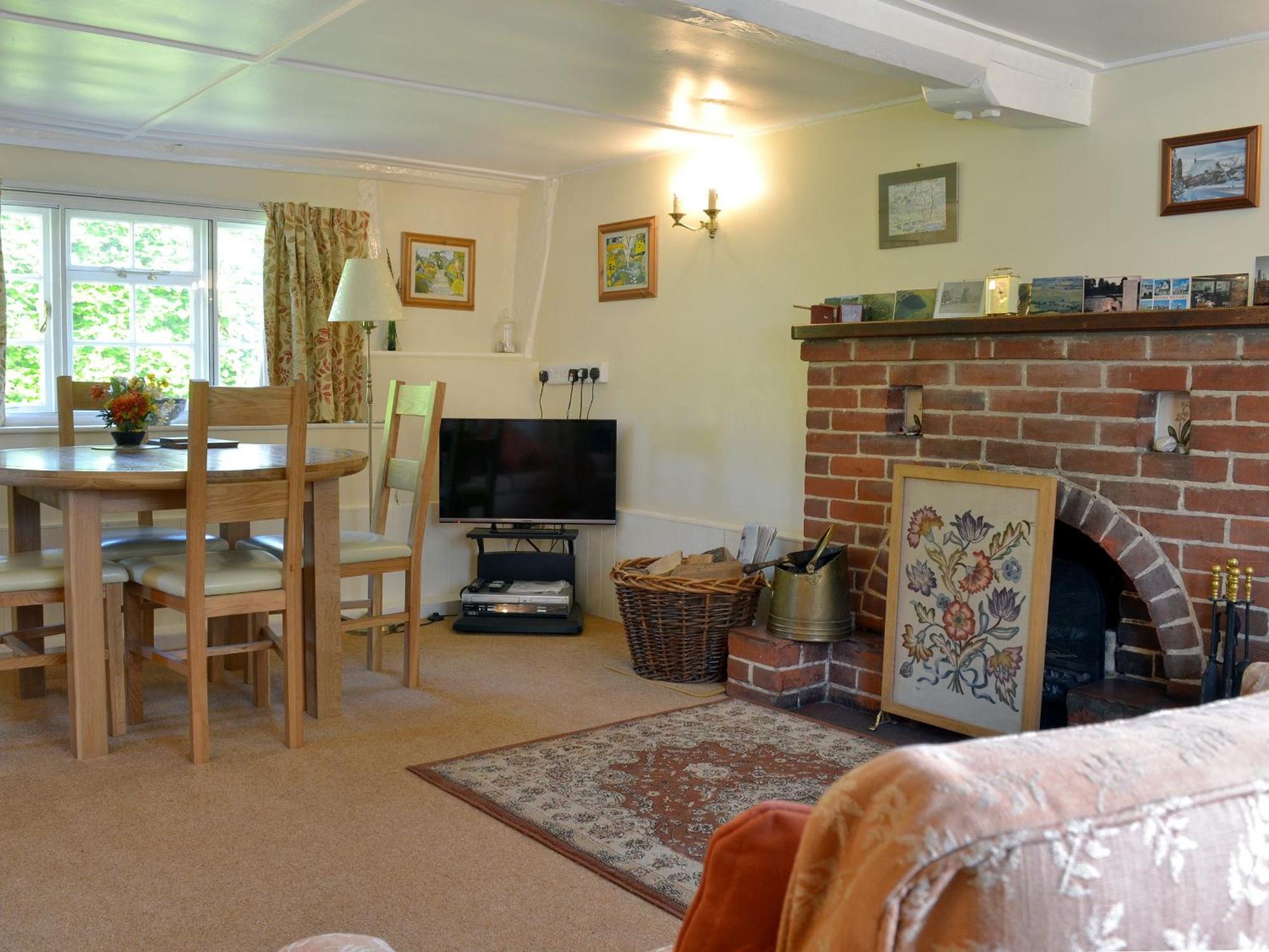 October Cottage Collingbourne Kingston 외부 사진